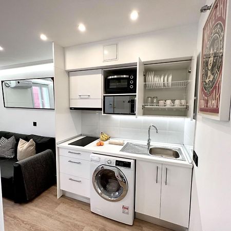 Apartment In The Heart Of Madrid-Piso En Malasana Exterior photo
